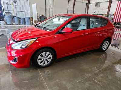 KMHCT5AE1GU****** 2016 Hyundai Accent