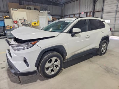2T3P1RFV2KW****** 2019 Toyota RAV4