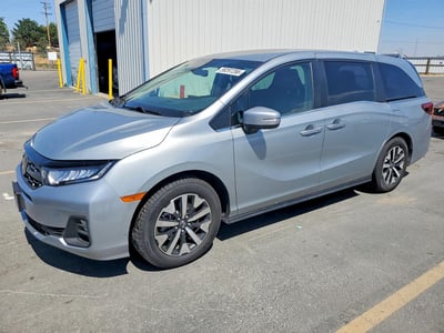 5FNRL6H60SB****** 2025 Honda Odyssey