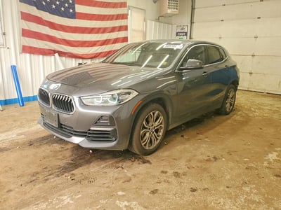 WBXYJ1C09M5****** 2021 BMW X2