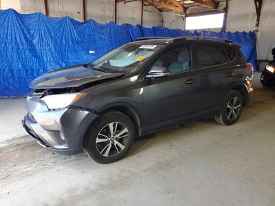 JTMWFREV0HJ****** 2017 Toyota RAV4