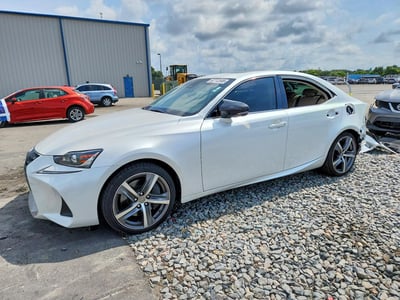 JTHDA1D21L5****** 2020 Lexus IS 300