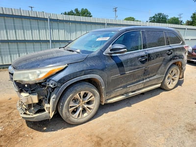 5TDKKRFH0FS****** 2015 Toyota Highlander