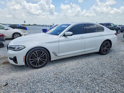 WBA53BH09NW****** 2022 BMW 5 Series