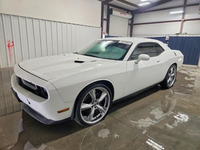 2C3CDYBT1EH****** 2014 Dodge Challenger
