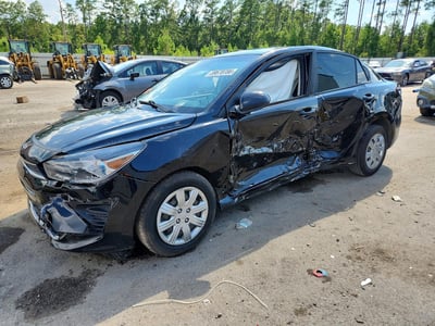 3KPA24AD9NE****** 2022 Kia Rio