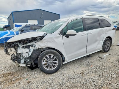 5TDKSKFC7SS****** 2025 Toyota Sienna