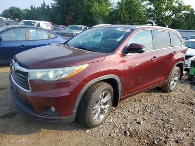 5TDJKRFH3FS****** 2015 Toyota Highlander