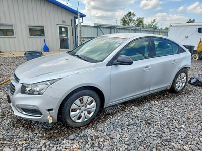 1G1PC5SHXG7****** 2016 Chevrolet Cruze Limited