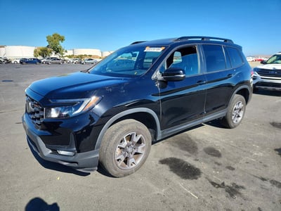 5FNYF8H65PB****** 2023 Honda Passport
