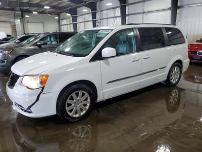 2C4RC1BG2GR****** 2016 Chrysler Town & Country