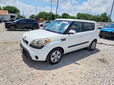KNDJT2A57C7****** 2012 Kia Soul