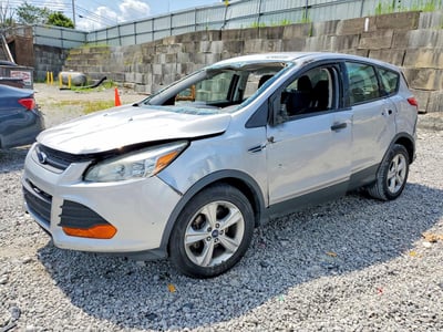 1FMCU0F77GU****** 2016 Ford Escape