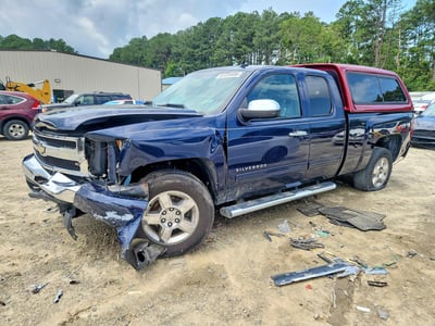 1GCRKSE34BZ****** 2011 Chevrolet Silverado