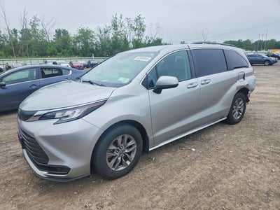 5TDKRKEC6NS****** 2022 Toyota Sienna Hybrid