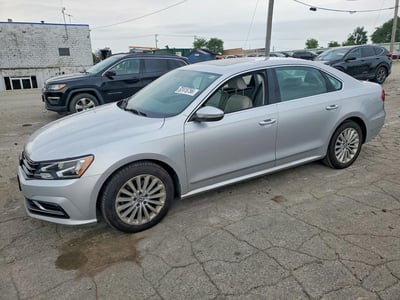 1VWBS7A34GC****** 2016 Volkswagen Passat