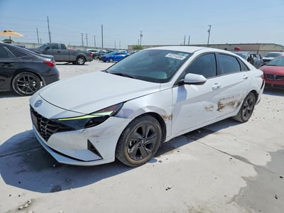 2022 Hyundai Elantra