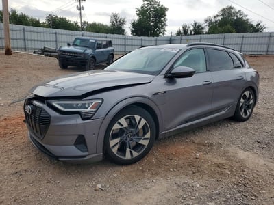WA1AAAGE6NB****** 2022 Audi E-tron