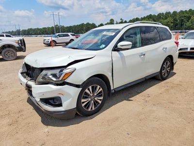 5N1DR2MN8HC****** 2017 Nissan Pathfinder