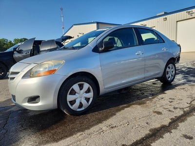 JTDBT923581****** 2008 Toyota Yaris