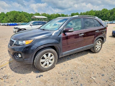 5XYKT3A64DG****** 2013 Kia Sorento