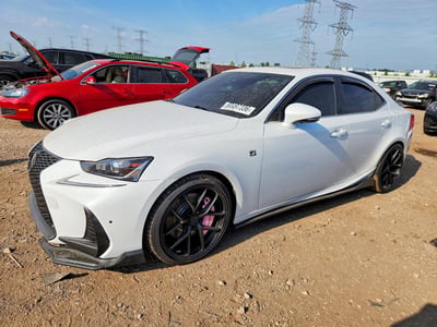 JTHC81D27K5****** 2019 Lexus IS