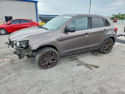 JA4AP3AU1KU****** 2019 Mitsubishi Outlander