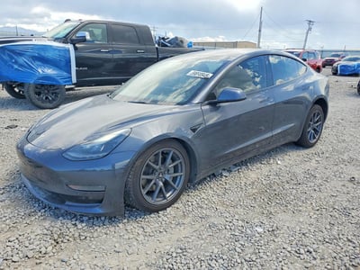 5YJ3E1EA0NF****** 2022 Tesla Model 3
