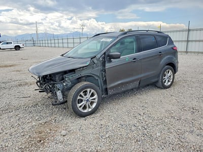 1FMCU0GD0JU****** 2018 Ford Escape