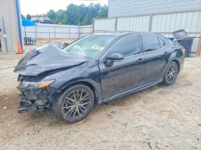 4T1T11AK9NU****** 2022 Toyota Camry