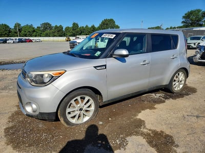 KNDJP3A51J7****** 2018 Kia Soul