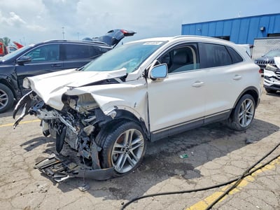 5LMCJ3D9XJU****** 2018 Lincoln MKC