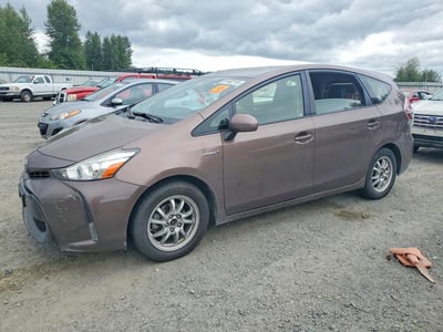 JTDZN3EUXHJ****** 2017 Toyota Prius V
