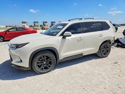 5TDAAAB54RS****** 2024 Toyota Grand Highlander
