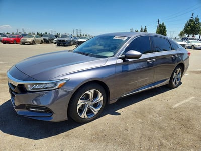 1HGCV1F46JA****** 2018 Honda Accord