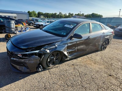 5NPLM4AG4NH****** 2022 Hyundai Elantra