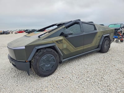 7G2CEHED5RA****** 2024 Tesla Cybertruck