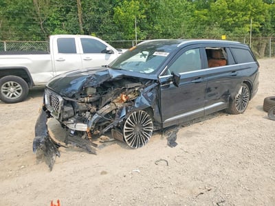 5LM5J9XC7PG****** 2023 Lincoln Aviator