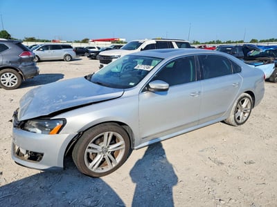 1VWBT7A3XFC****** 2015 Volkswagen Passat