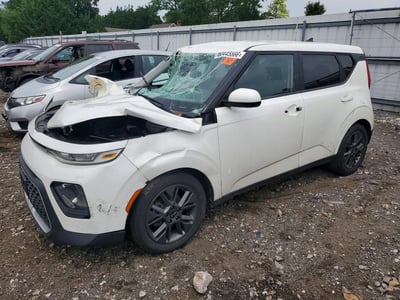 KNDJ23AU3M7****** 2021 Kia Soul