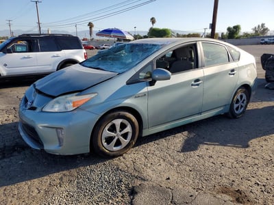JTDKN3DU7F1****** 2015 Toyota Prius
