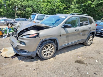 1C4PJLAB6GW****** 2016 Jeep Cherokee