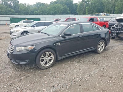 2014 Ford Taurus