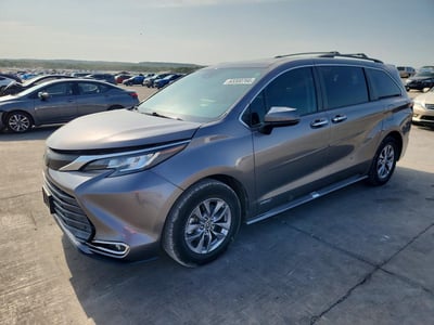 5TDYRKEC8MS****** 2021 Toyota Sienna Hybrid