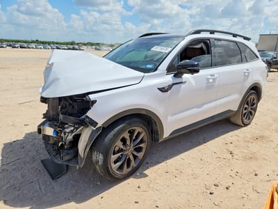 5XYRKDLF9PG****** 2023 Kia Sorento