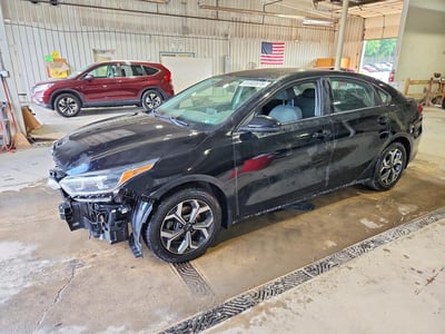 3KPF24AD8ME****** 2021 Kia Forte