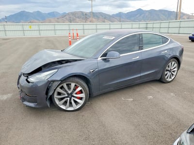 5YJ3E1EB7JF****** 2018 Tesla Model 3