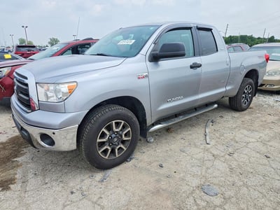 5TFUW5F10DX****** 2013 Toyota Tundra