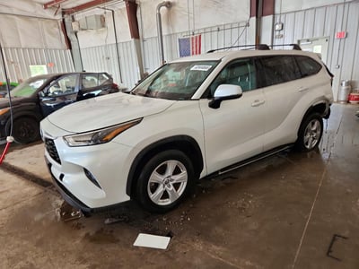 5TDKDRAH9PS****** 2023 Toyota Highlander