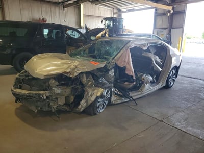 1HGCR2F30EA****** 2014 Honda Accord